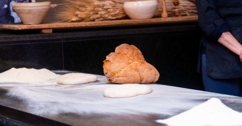 matera-breadmaking-workshop-in-a-local-bakery