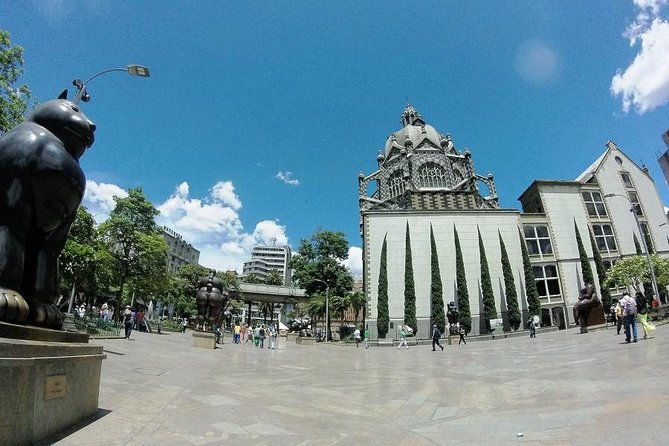 medellin-historical-and-food-tour-with-fernando-boteros-plaza