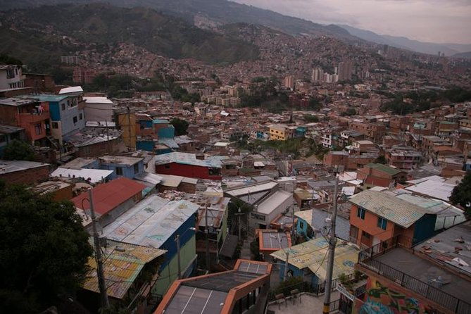 medellins-comuna-13-struggle-and-splendor