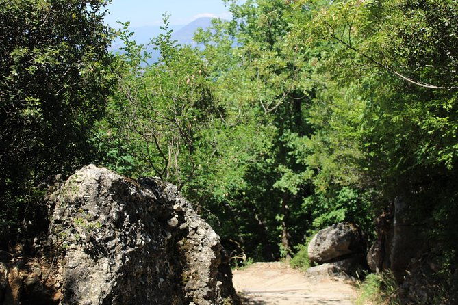 meteora-day-trip-from-thessaloniki