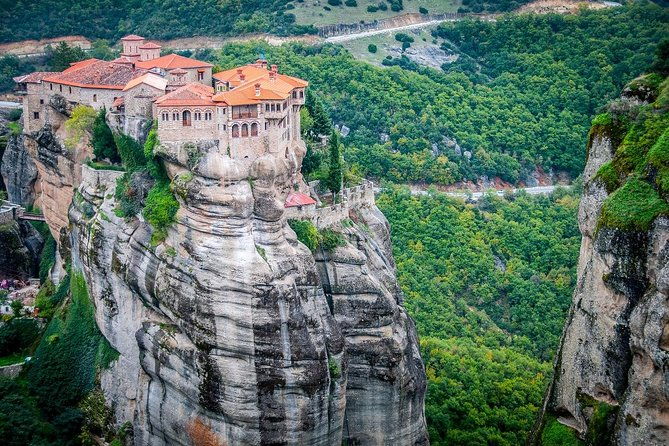 meteora-one-day-tour