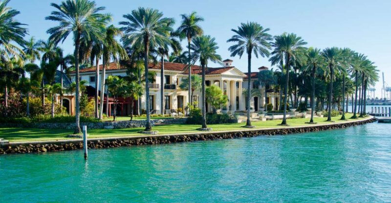 miami-biscayne-bay-millionaires-row-boat-tour