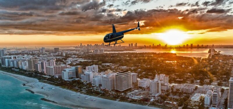 miami-private-luxury-helicopter-flight-with-champagne