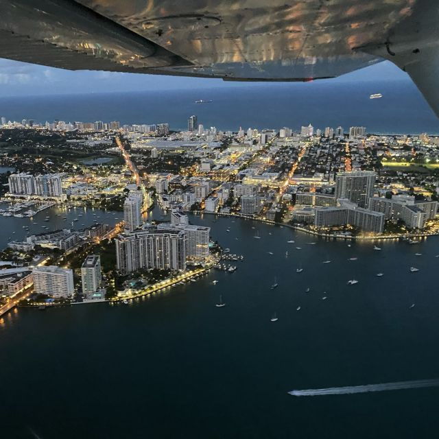 miami-romantic-1-hour-private-flight-tour-with-champagne