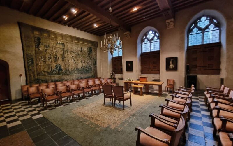middelburg-guided-tour-townhall