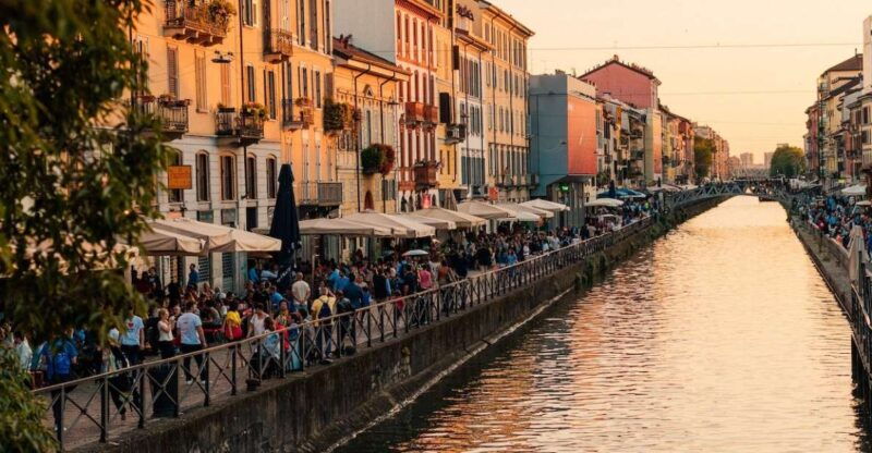 milan-private-navigli-neighborhood-walking-tour