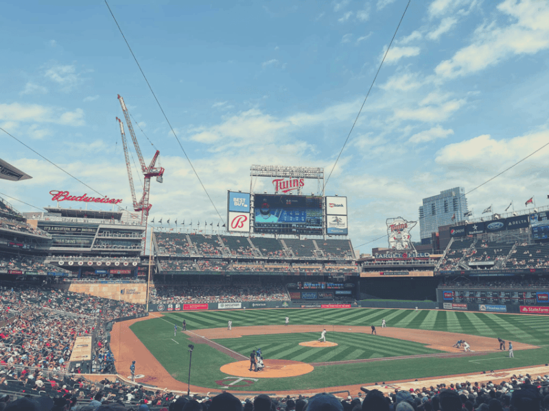 minnesota-twins-baseball-game-at-target-field
