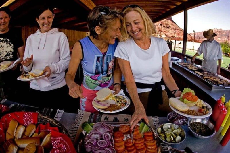 moab-colorado-river-mid-day-rafting-with-bbq-lunch