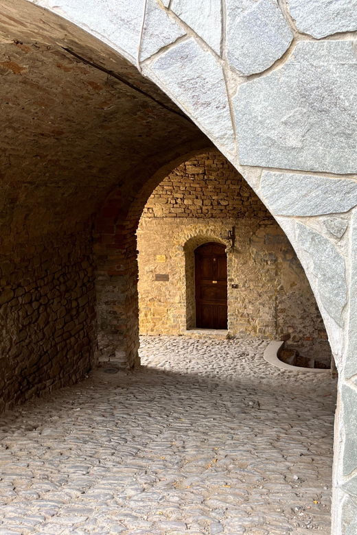 monforte-dalba-walking-tour
