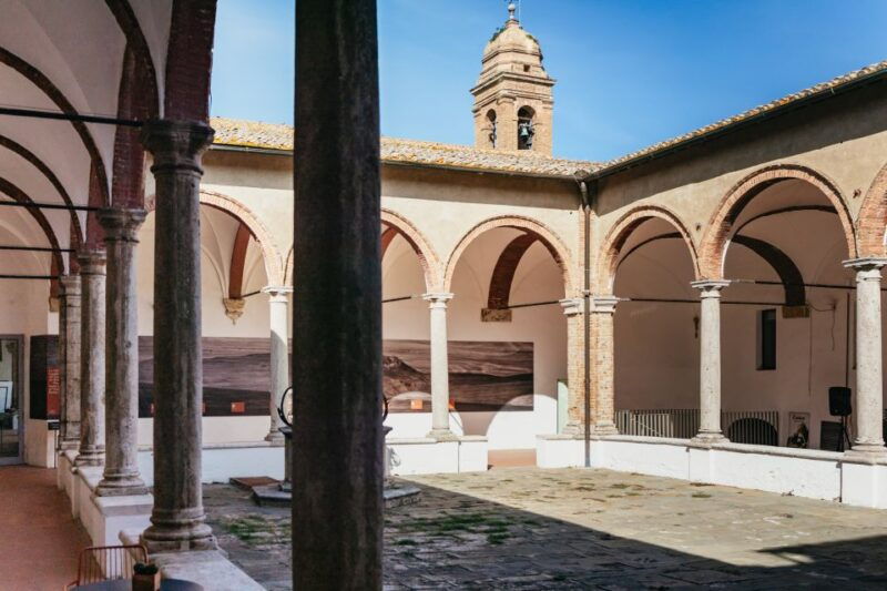 montalcino-temple-of-brunello-entry-ticket-and-wine-tasting