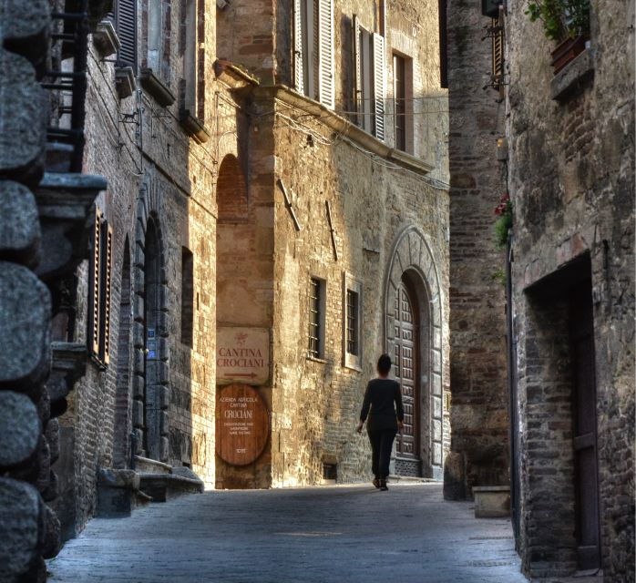 montepulciano-guided-walking-tour-and-food-tasting