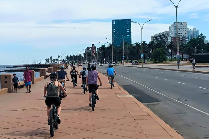 montevideo-bike-tour-for-cruise-passenger
