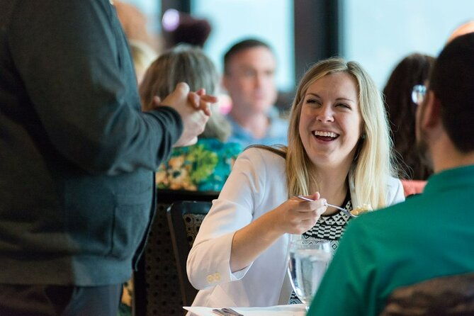 mothers-day-premier-plus-afternoon-brunch-on-the-chicago-river