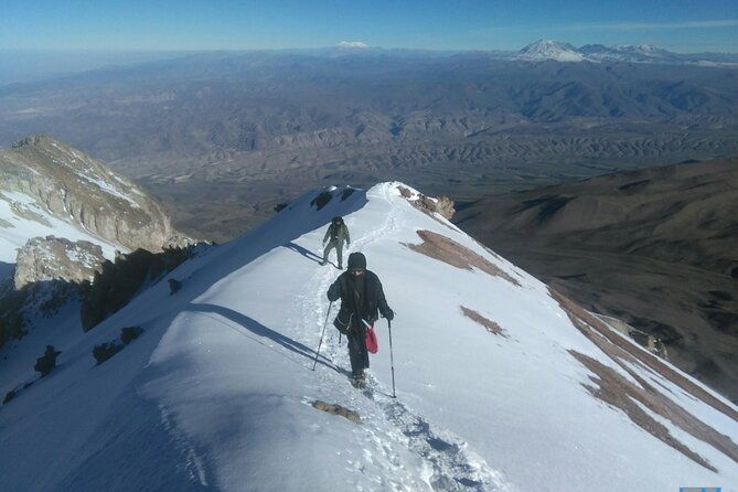 mountain-adventure-in-chachani