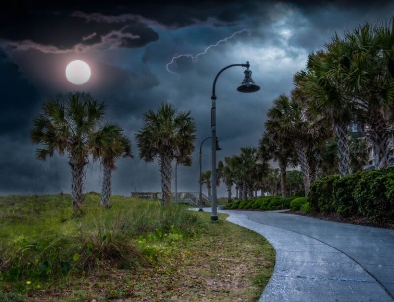 myrtle-beach-ghosts-and-pirates-haunted-city-walking-tour