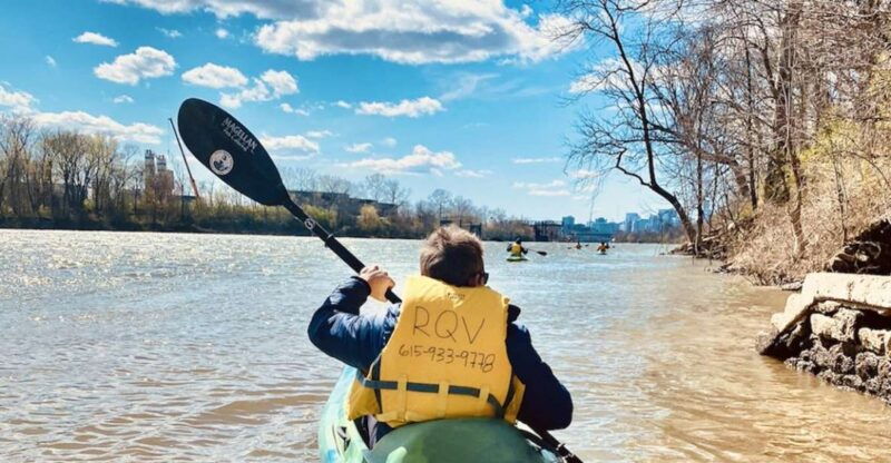 nashville-downtown-kayak-rental-with-shuttle