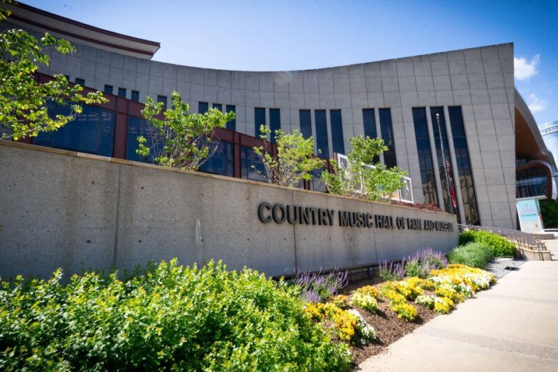 nashville-music-history-guided-walking-tour