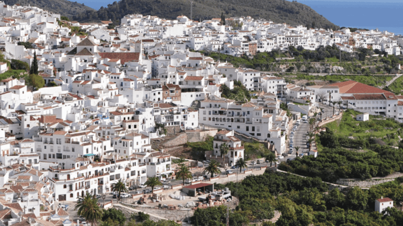 nerja-and-frigiliana-from-malaga-the-mountain-and-the-sea