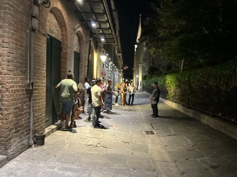 new-orleans-best-of-ghost-voodoo-experience-walking-tour-2