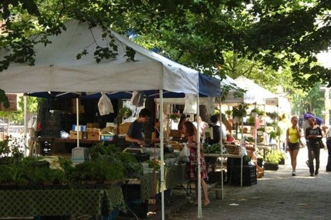 new-york-street-food-guided-walking-tour-with-a-guide
