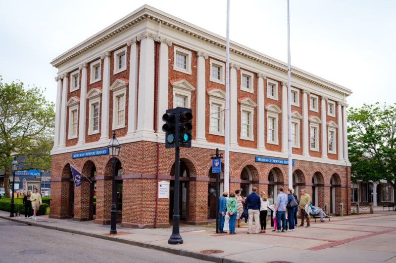 newport-golden-to-gilded-age-guided-walking-tour