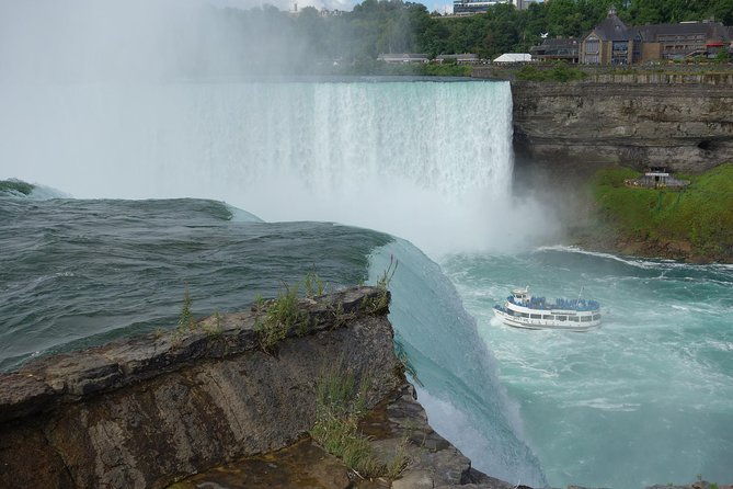 niagara-falls-sightseeing-tour-with-lunch-or-dinner
