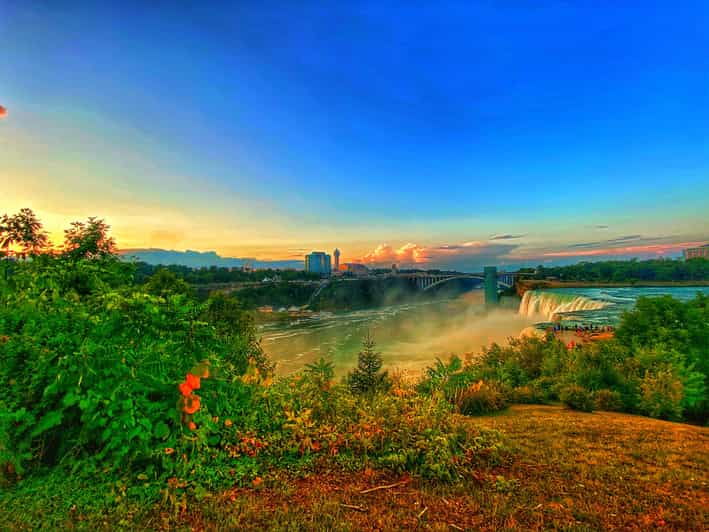 niagara-falls-usa-full-day-tour-with-fireworks-2