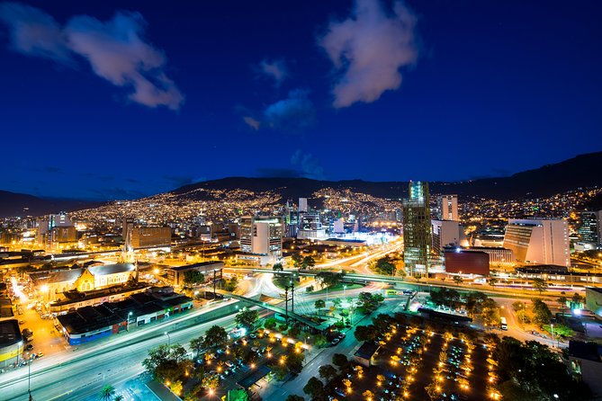night-tour-medellin
