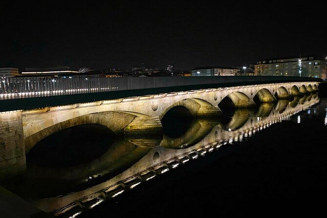 night-walking-tour-of-pontevedra