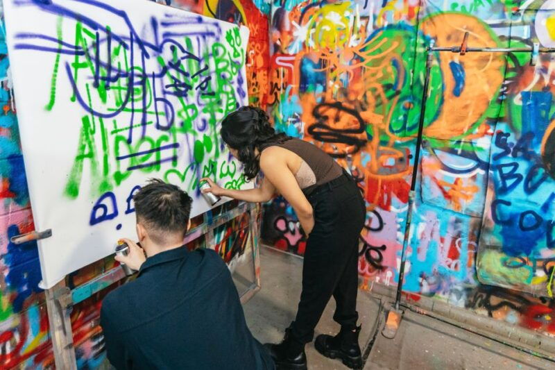 nyc-brooklyn-graffiti-workshop-with-local-artist