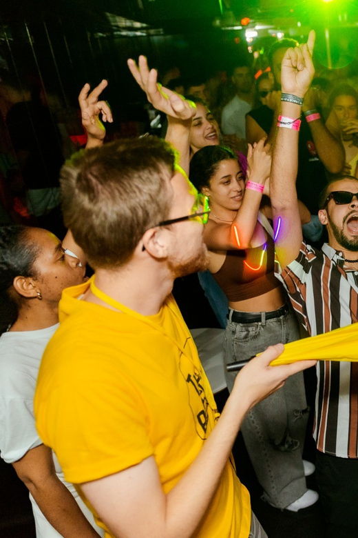 nye-lisbon-new-years-eve-pub-crawl