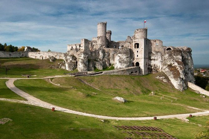 ogrodzieniec-castle-ojcow-national-park-tour