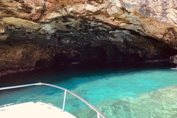 one-and-a-half-hour-private-boat-tour-of-polignano-a-mare