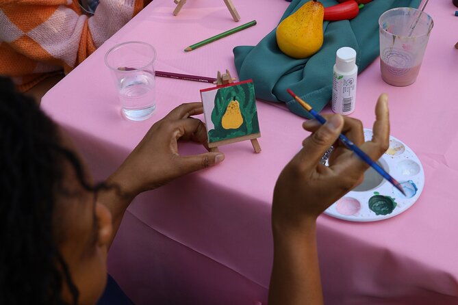 paint-tiny-canvases-in-forsyth-park