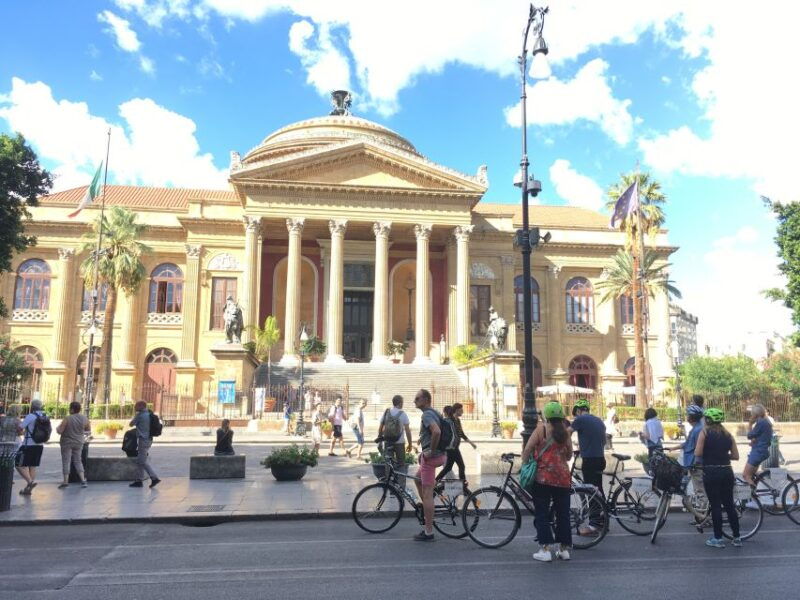 palermo-historic-center-guided-bike-tour-with-food-tasting