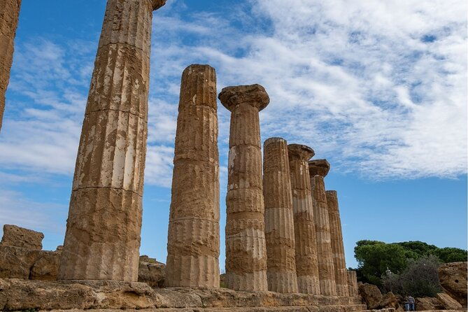 palermo-to-taormina-tour-with-a-stop-in-agrigento-and-armerina