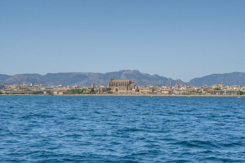 palma-de-mallorca-5-hour-catamaran-cruise-with-lunch-swim