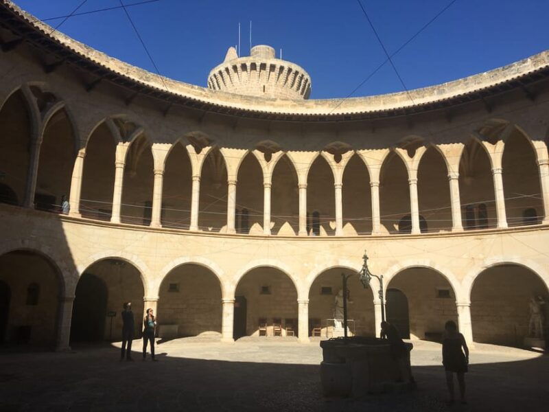 palma-old-town-insider-tour-with-visit-of-the-cathedral