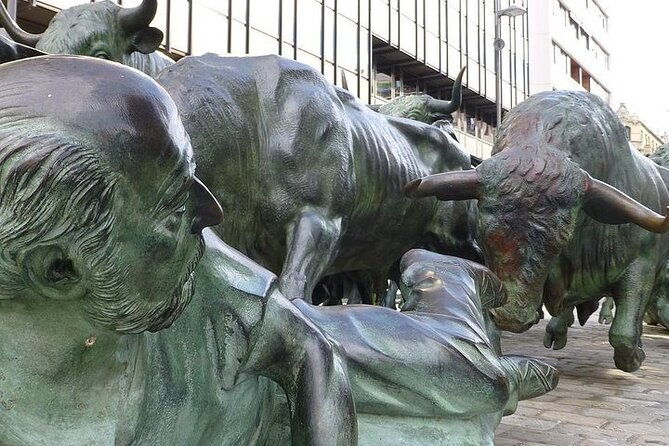 pamplona-city-tour-from-san-sebastian