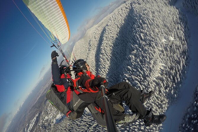 paragliding-tandem-flight-from-bunloc-brasov