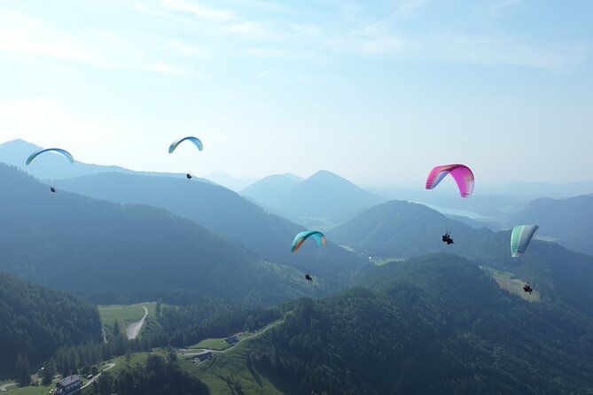 paragliding-tandem-flight-in-st-gilgen-on-lake-wolfgang