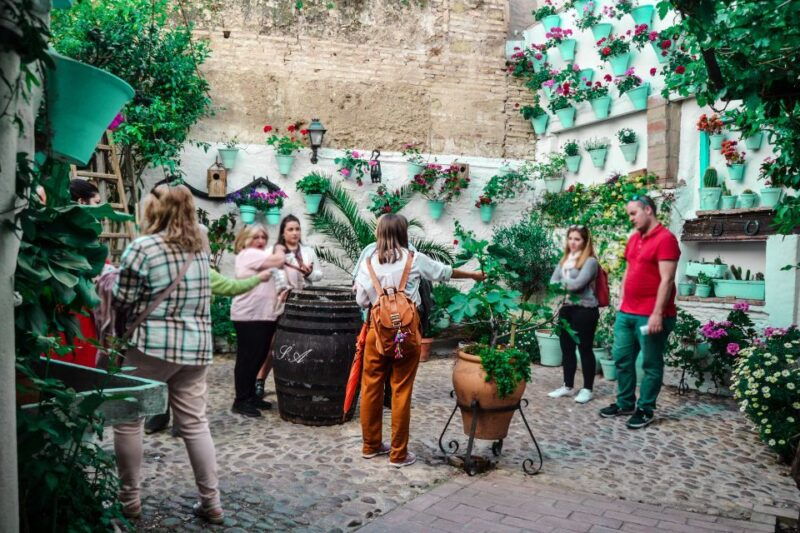 patios-of-cordoba-walking-tour
