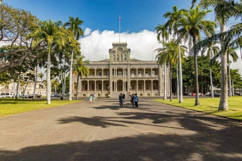 pearl-harbor-and-oahu-circle-island-tour-from-kauai
