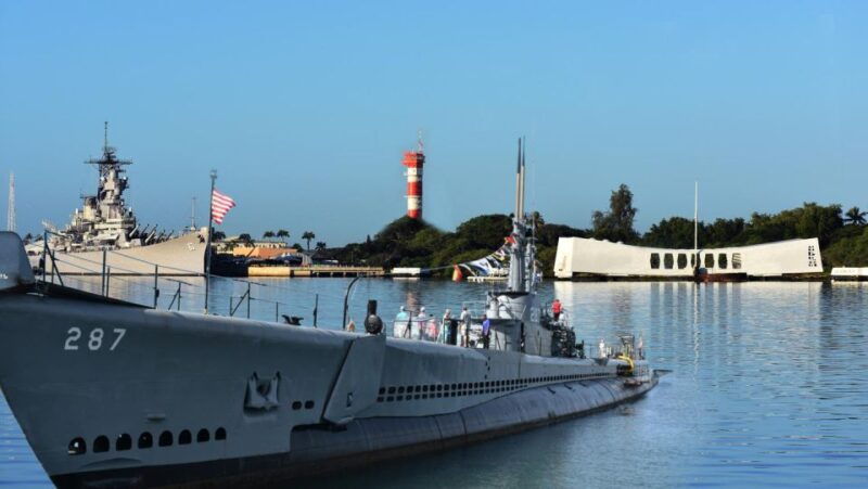 pearl-harbor-uss-arizona-bowfin-submarine-3