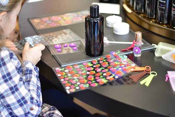 perfume-workshop-for-children-in-nice