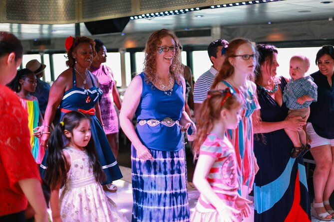 philadelphia-fathers-day-buffet-dinner-cruise