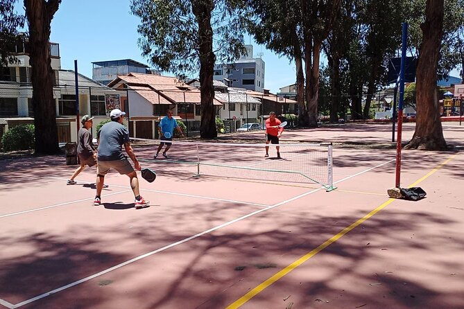 pickleball-tour-with-andres-and-locals-in-quito
