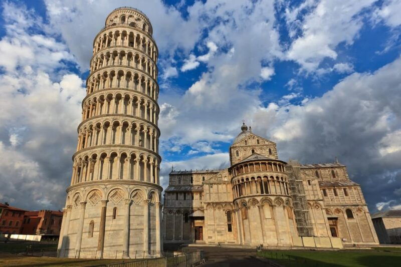 pisa-leaning-tower-tour-outside-guide-museum-access