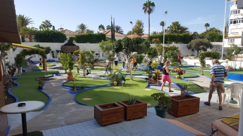 playa-del-ingles-minigolf-taidia