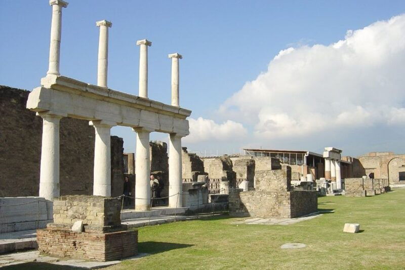 pompeii-and-vesuvius-full-day-tour-from-amalfi-coast